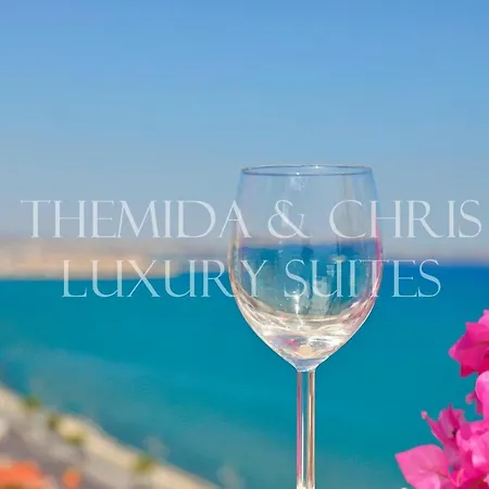 Daire Front-row - Skyline Retreat - Pool Access *