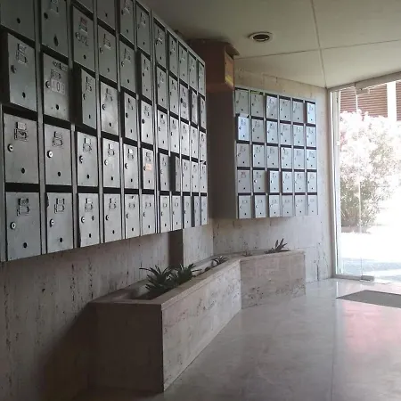 Daire Front-row - Skyline Retreat - Pool Access *