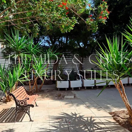 Luxury Penthouse 1br-seafront-seasonal Pool-central Apartament