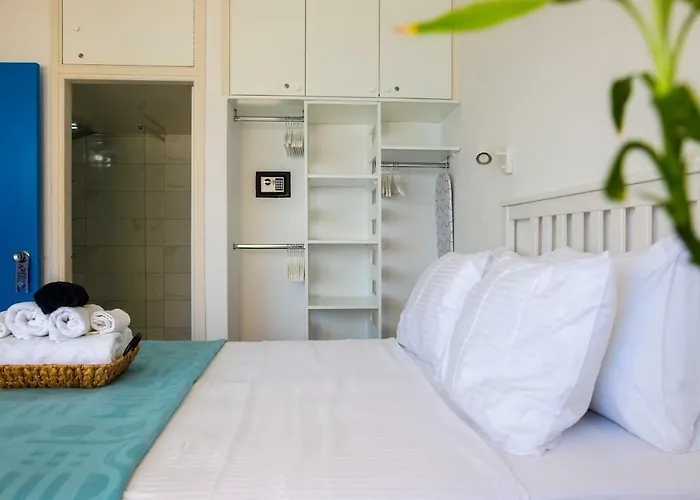 Front-row - Skyline Retreat - Pool Access アパート *